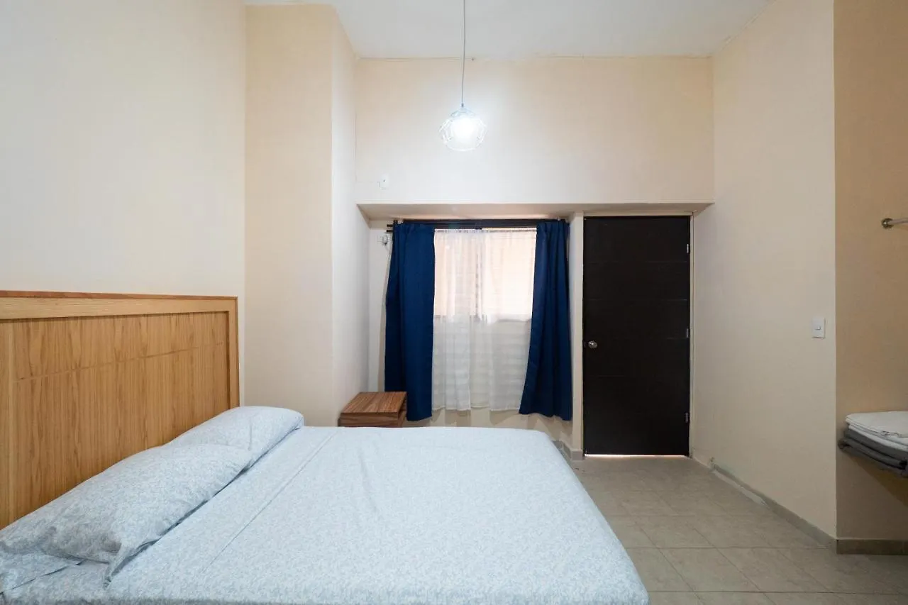 Hotel Nido Colibri - Private Rooms And Hostel Dorms In Remate De Paseo Montejo Mérida